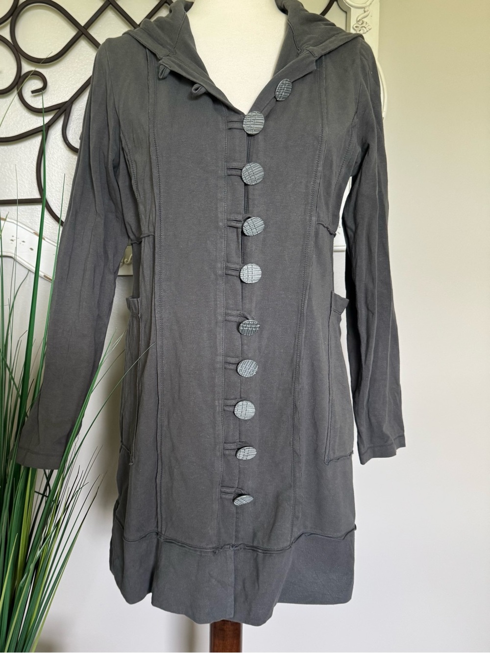 NEON BUDDHA Size Medium Gray Long Jacket Blazer
